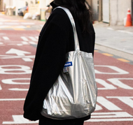 Happier label big bag_ver.2 silver【SEONGSU TREND COLLECTOR ITEM】